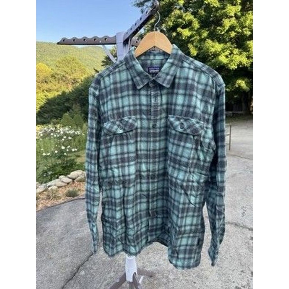 Patagonia Fjord Flannel Shirt Men XL Teal & Gray Plaid Organic Cotton Button Up